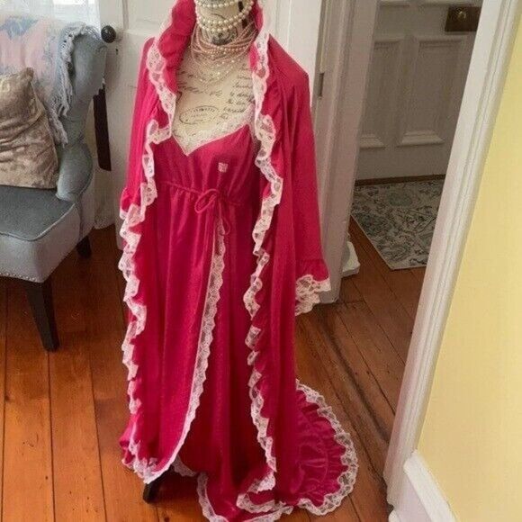 💝⭐️💝VTG Givenchy 2pc SET PARIS Pink Sultry Lace Nightgown * Robe💝⭐️💝